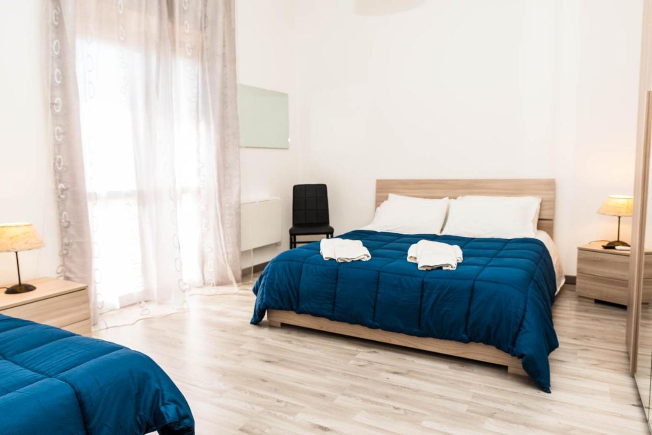 La Casa Del Poeta Hotell Porto Torres Exteriör bild